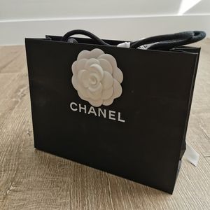 Chanel Shopping Bag